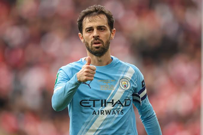Bernardo Silva formally informs Manchester City he's leaving: report | FourFourTwo