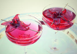 This upleveled version of iced tea is a vibrant blend of hibiscus flowers, apple, lemongrass, cinnamon, and licorice root. Wild Hibiscus Flower Co Wedding Nook