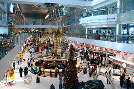 Visit to the gold shop at dubai airport duty free. Dubai Intl Airport