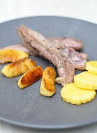 Aiguillettes De Canard Miel Pomme Et Sables De Polenta Dans La Cuisine D Audinette Aiguillettes De Canard Recette De Plat Magret De Canard