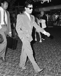 Official account | celebrating the life & legacy of prince. Prince Had All 3 000 Pairs Of His High Heels Custom Made At This L A Cobbler Vogue