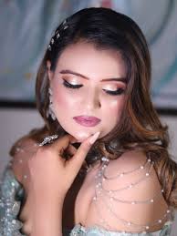 Tavleen Sodhi (@makeupbytavleenkaursodhi) · Fontana, California · Instagram  photos and videos