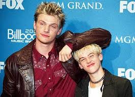 Backstreet boys star nick carter and his brother aaron carter have been left devastated by the death of their father robert, who passed away on tuesday at the age of 65. Nick Aaron Carter Backstreet Boys Photos Facebook