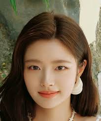 Xu Ruo Han (徐若晗) - MyDramaList