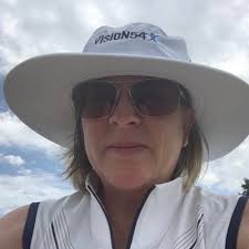 Danielle Day Huff (@day_huff)