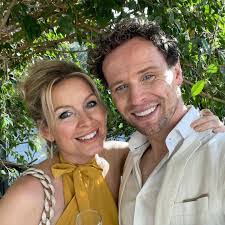 Sonia Laird's Instagram, Twitter & Facebook