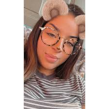 Sabrina Gentry's Instagram, Twitter & Facebook