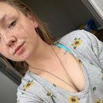 Dominique Mchenry's Instagram, Twitter & Facebook