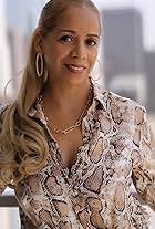 Gabrielle Collins's Instagram, Twitter & Facebook