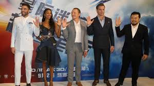 Discovery und die hauptrolle ist ein weiblicher underdog. The Real Reason Star Trek 4 Was Canceled