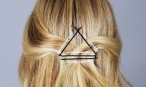 These little tools serve many purposes — and not just for fixing your hair. Bobby Pin Art Turn These Tiny Accessories Into Hair Jewelry Studio 5