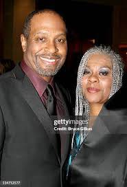 Gina Pickens's Instagram, Twitter & Facebook