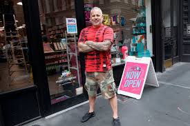Quality, affordable women's hairstyles and men's haircuts from hairstyle ideas and product tips to the latest looks and hair trends, get the advice and information you need before heading to the salon. Iconic Nyc Costume And Beauty Store Ricky S Is On Its Last Legs