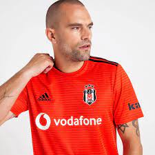 This is the shirt number history of ryan babel from galatasaray istanbul. Adidas Besiktas Trikot Rot 18 19 Auswarts Kartal Yuvasi Webshop