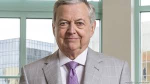 Armando Codina sells Coral Gables home to Christian L. Eiroa