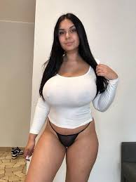 Sarettina - Free pics, galleries & more at Babepedia