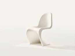 The panton chair classic is a cantilever chair made by swiss furniture manufacturer vitra. Vitra Panton Chair