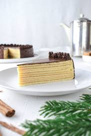 Festlicher Baumkuchen Bzw Schichttorte Ohne Marzipan Baumkuchen Backen Schichttorten Baumkuchen Rezept