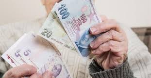 Vatandaşlar emekli ikramiyesinin ne kadar olacağını ve ne zaman verileceğini araştırılyıyorlar. 6tywood1fn8pbm