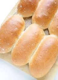 Fluffige Sandwich Brotchen So Nach Gefuhl Rezept Hot Dog Brotchen Brotchen Butter Bier Rezept