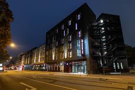 Pauli district, 500 metres from the long reeperbahn boulevard. Premier Inn Hamburg St Pauli Hotel Hamburg Simon Von Utrecht Strasse 41 Offnungszeiten Angebote