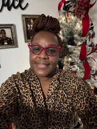 LaTesha Edwards (@organizedbylatesha) • Instagram photos and videos