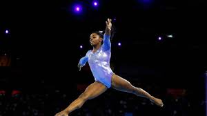 Turnerin simone biles ist im mannschaftsfinale ausgestiegen. Un Bulo Racista Ensucia El Inicio De Tokio 2020 Simone Biles Sale En Defensa De Vanessa Ferrari