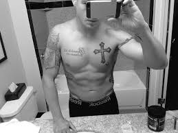 He has also won the ultimate fighter 1 middleweight tournament(2005) and the kotc welterweight championship(2004). Diego Sanchez Ufc On Twitter The New Tattoo The Cross Over My Heart I Know The Wife Is Gonna Love It Ounce She Gets Used To It Ilovejesus Http T Co E951a48iwn