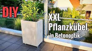 Hier habe ich mal versucht, euch ein wenig besser zu erklären, wie das mit dem wächter so funktioniert. Tutorial Xxl Pflanzkubel In Betonoptik Selber Machen Diy Youtube