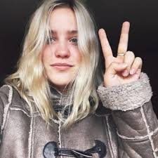 Lily Joyce (@Latest_Lil)