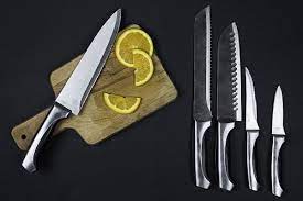 05 ianuarie 2021, sfatul parintilor, vizualizări A Visat CÄƒ Au Lovit Spatele Cu Un CuÈ›it Intr Un Vis Ce Vis De Un CuÈ›it In Spate Interpretarea Visului ExplicÄƒ Ce