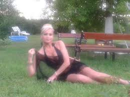 La inceputul lunii februarie, ioana dichiseanu, fiica lui, a publicat un mesaj pe facebook in care anunta ca actorul se confrunta cu probleme de sanatate cauzate de o investigatie facuta gresit. Are Deja La Activ Doua Tentative De A Se Calugari Iar Gandul De A Face Asa Ceva Nu A Parasit O Ce Planuri Are Una Dintre