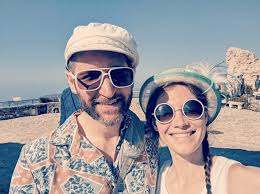 Amanda marie knox (born july 9, 1987) is an american woman who spent almost four years in an italian prison following her conviction for the 2007 murder of meredith kercher, a fellow exchange student who shared her apartment. Amanda Knox Once Convicted Of Murdering Roommate In Italy Is Now Asking For Donations To Crowdfund Her Wedding Meaww