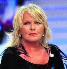 Rita Montes's Instagram, Twitter & Facebook