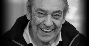 A los 79 años, murió el cantautor Alberto Cortez