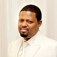 Larry Braithwaite's Instagram, Twitter & Facebook