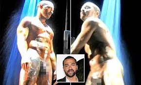 Jessie Williams: Full-frontal footage of fully naked Grey's Anatomy star on  Broadway leaked | Daily Mail Online