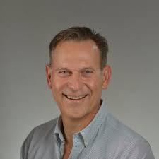 Hannah Sutter (@HannahSutter)