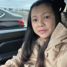 Profile for Julie de Vera