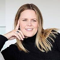 Lead the Room: Communicate a message that counts in moments that matter by  Shane Michael Hatton