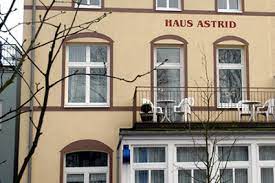 Borkum'da, sudbad plajı'na 200 metre, gezeitenland sağlıklı yaşam ve macera su konuklar dairenin terasından yararlanabilirler. Haus Astrid Nord Ostseekuste Unterkunft