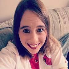 Lauren Bundy's Instagram, Twitter & Facebook