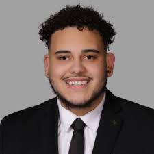 🎉 That's a wrap! Last week, I completed an incredible 9-week internship at  the Rockefeller Group, and wow, what an amazing journey it's been! Over the  summer, I had the awesome opportunity