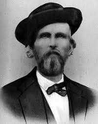 Estelle Goodrich's Instagram, Twitter & Facebook