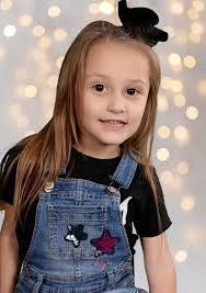 Sherry Noel's Instagram, Twitter & Facebook