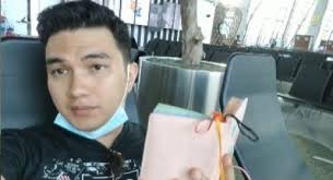 Aldi taher sempat menjadi trending topic di jagat twitter. Tiba Tiba Di Dm Aldi Taher Onad Kasihan Dengar Voice Note Nya Suara Jogja