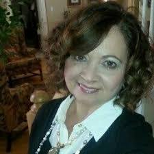 Donna Mulhern's Instagram, Twitter & Facebook