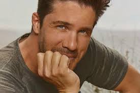 Γράφει ο νικοσ παπαναστασιου για τον φιλελευθερο. Biografia Nikos Oikonomopoylos Tralala Gr