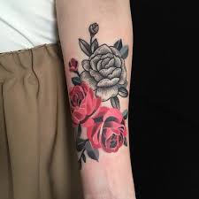 Amoebas Amoebas Everywhere Sashatattooing The First Collaboration With Rose Tattoos Tattoos Flower Tattoo