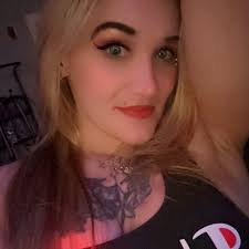 Destiny Benjamin (@eyecandydestinybenjamin) • Threads, Say more